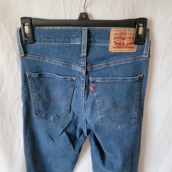 Levi's Medium Wash Distressed High Rise Mile High Classic Skinny Jeans Size 26 - Picture 9 of 12